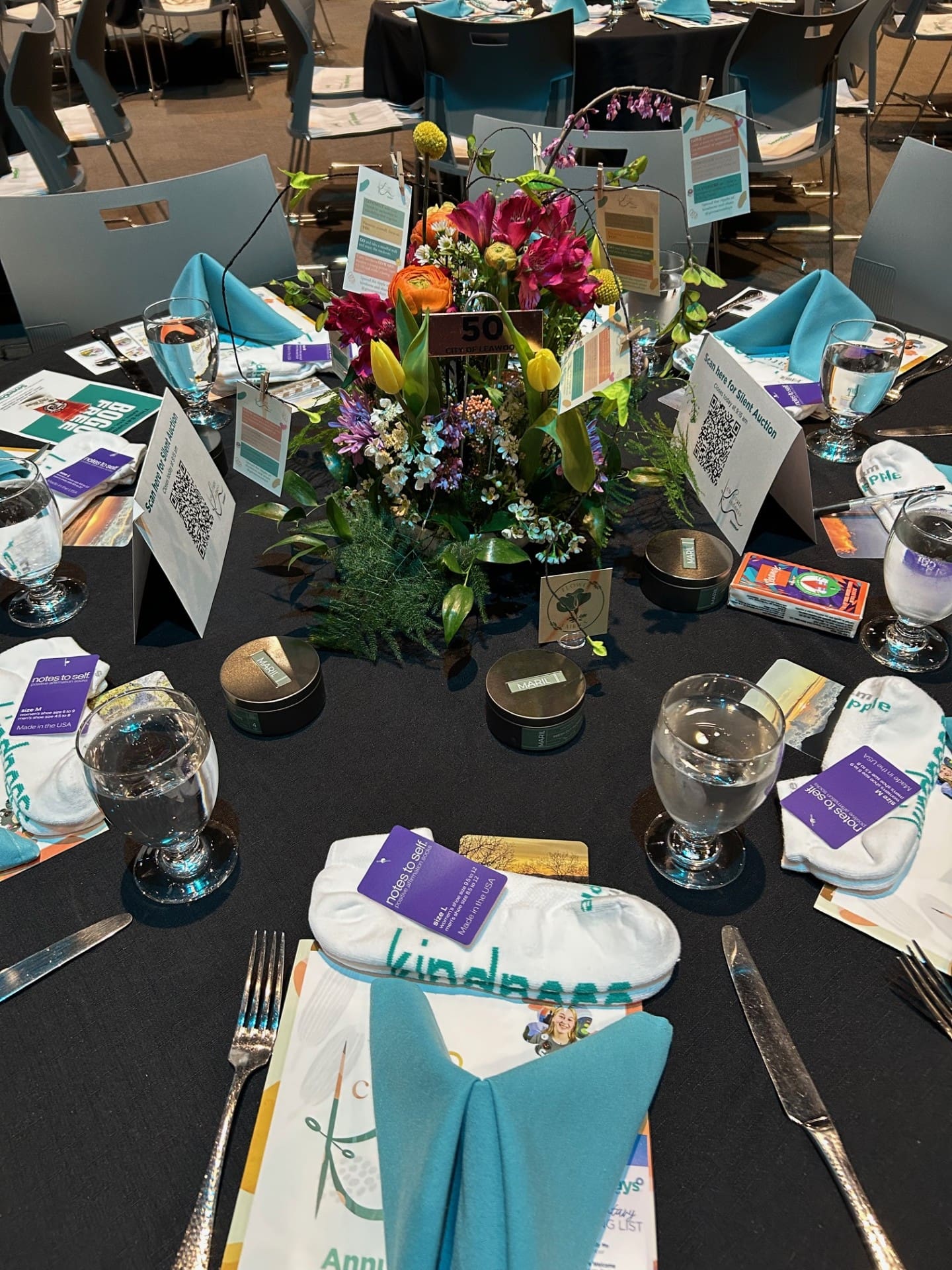 Breakfast Table 25